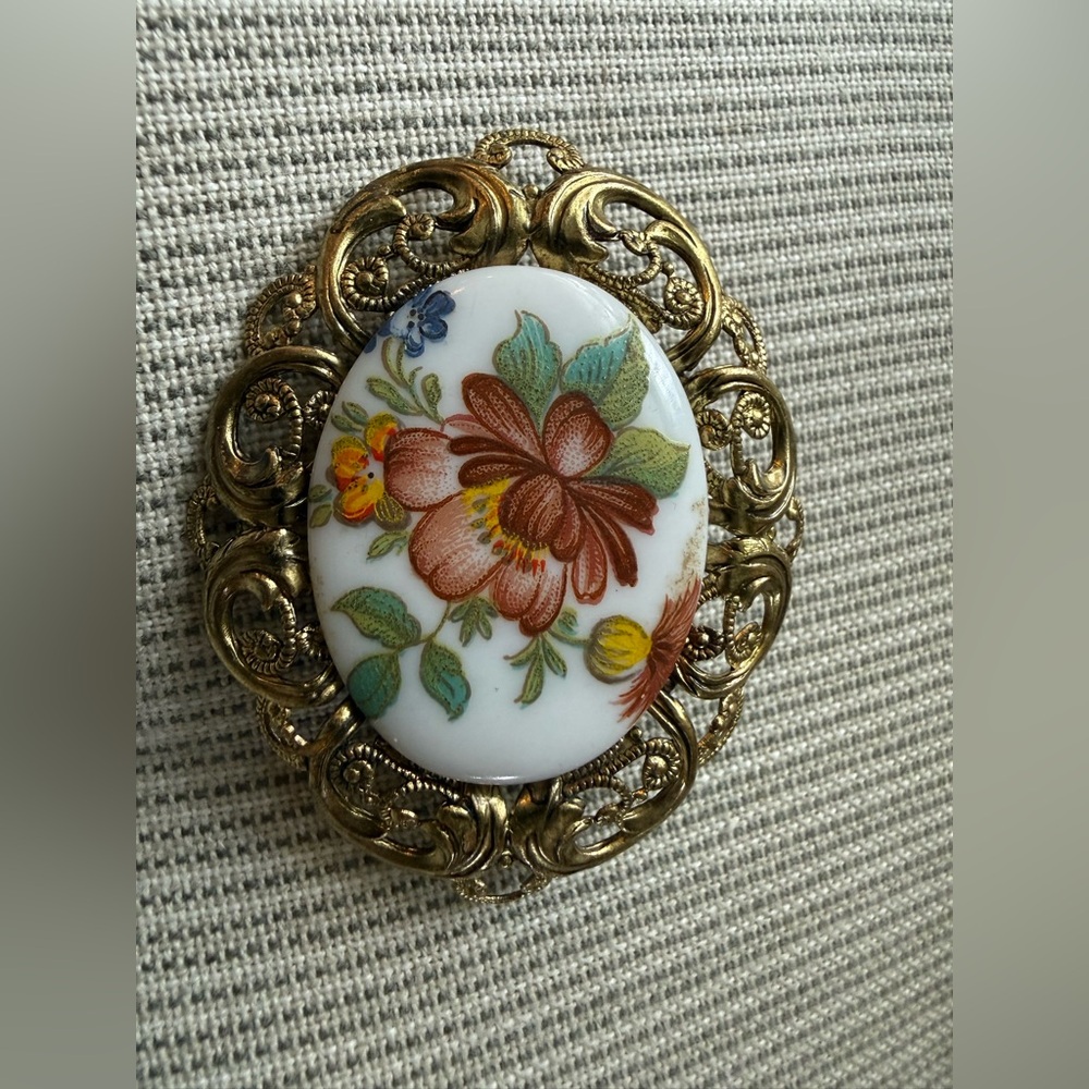 West Germany Floral Porcelain Cameo Brooch - Vintage Gold Filigree